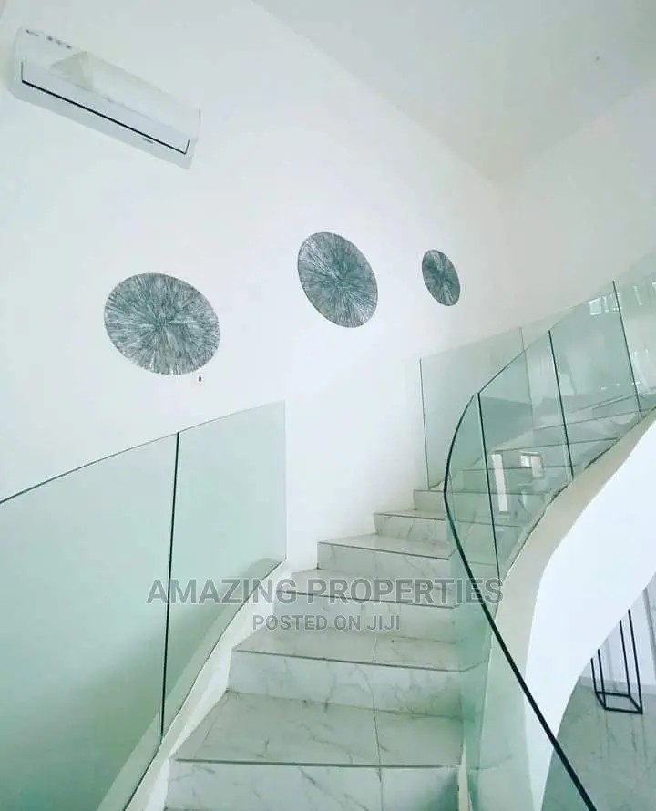 4bdrm House in West Trasacco, Adjiriganor for Sale