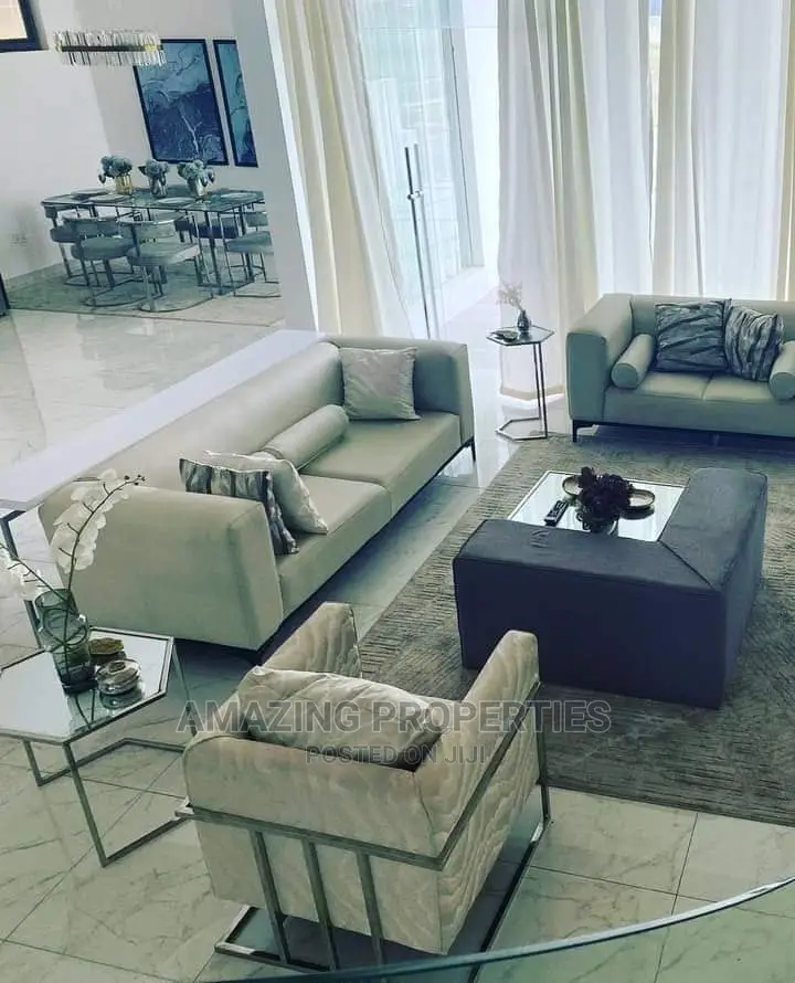 4bdrm House in West Trasacco, Adjiriganor for Sale