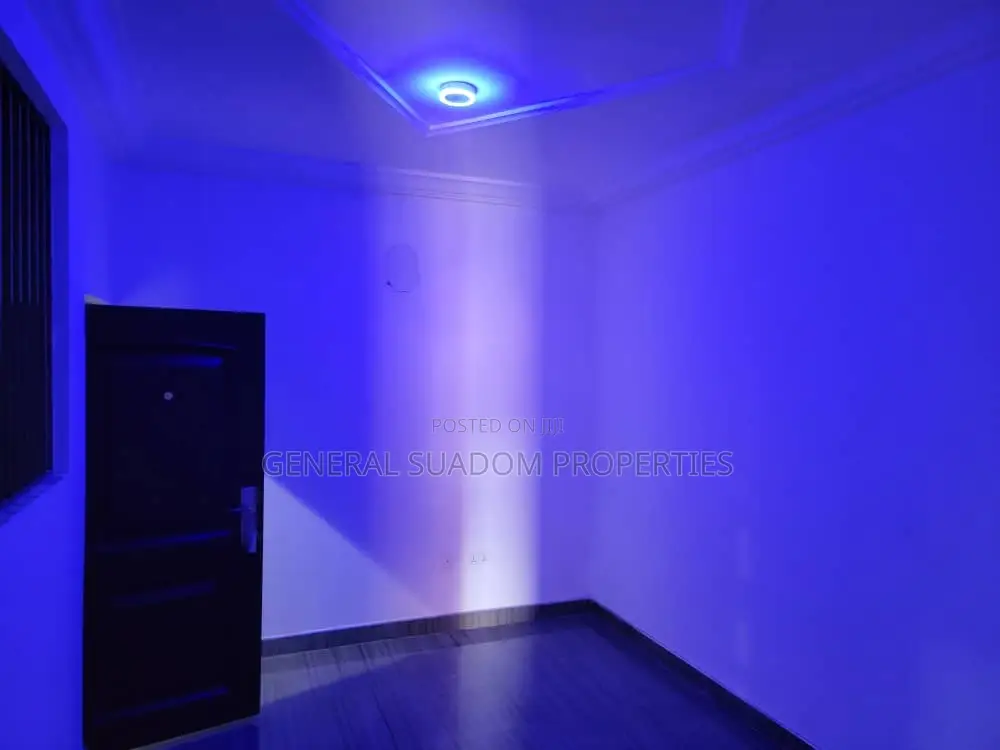 3bdrm Apartment in Suadom Properties, Baatsona Total for rent