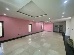 5bdrm Mansion in Royal Footprint, East Legon for Sale