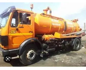 Excellent Waste Service (Pulling of Toilet)