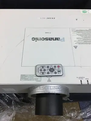 Panasonic Projector 6000lumens