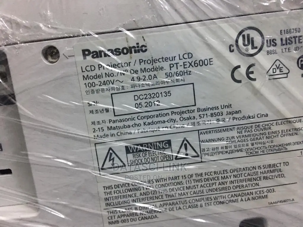 Panasonic Projector 6000lumens