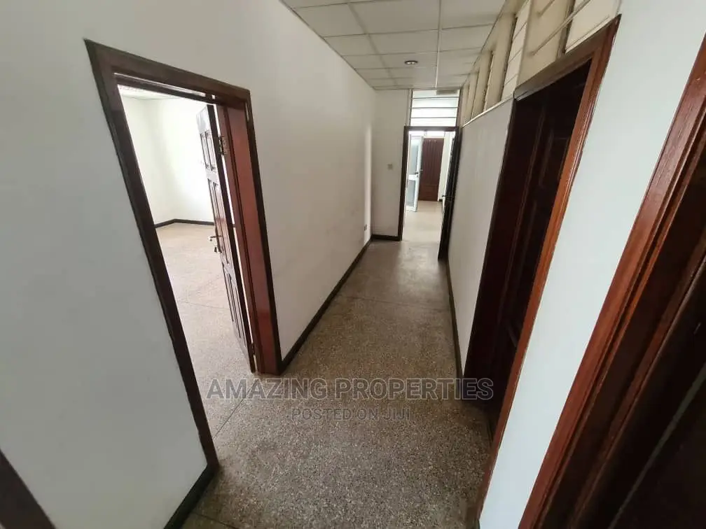4bdrm Farm House in 4-Bedroom Self, Airport Residential Area for Rent