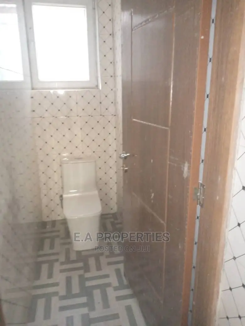 3bdrm Apartment in E a Properties, Ability for Rent