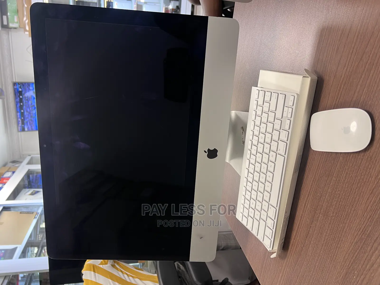 Desktop Computer Apple iMac 8GB Intel Core I5 SSD 256GB