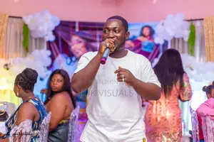 Party Photographer