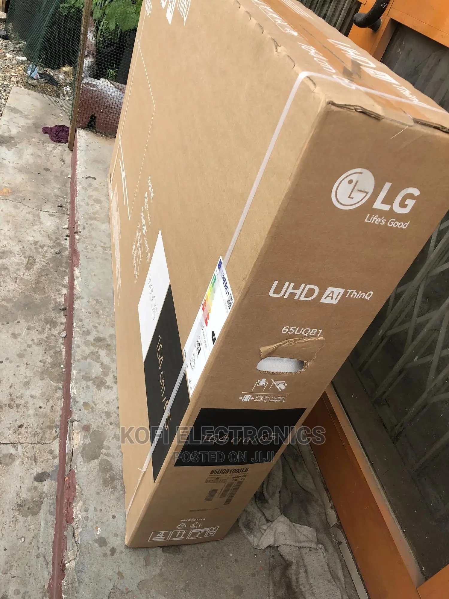 Clear Experience 2022 LG 65inches UHD Digital TV