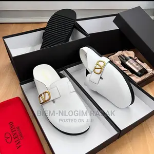Super Quality Valentino Halfshoes Available in The