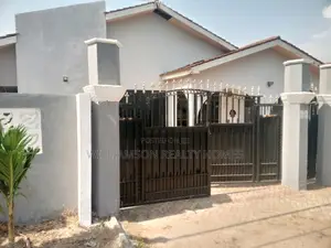 5bdrm House in Hfc Estate, Spintex for rent