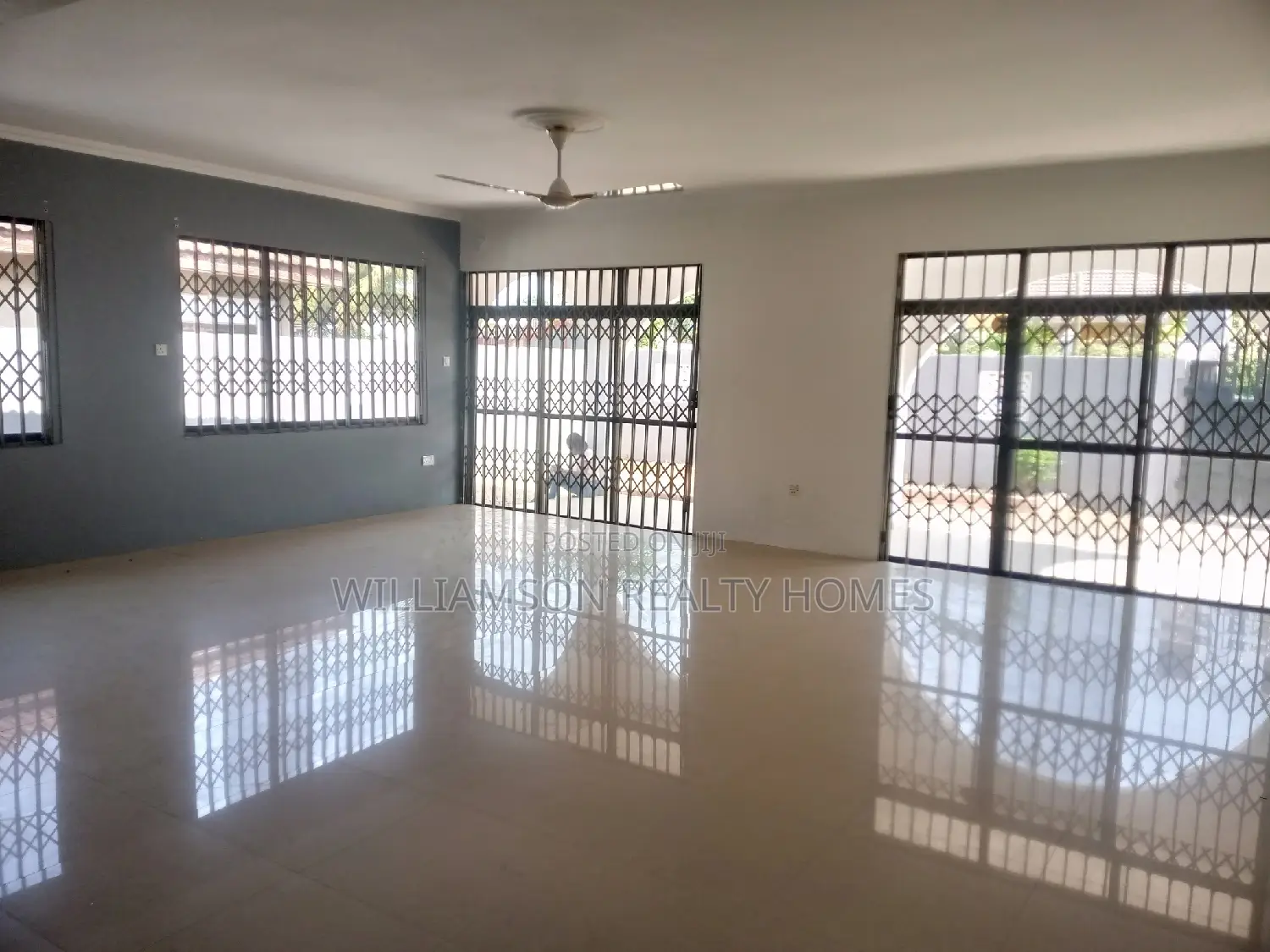 5bdrm House in Hfc Estate, Spintex for rent