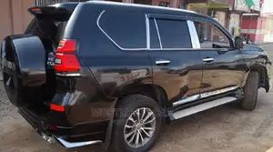 Car Rental in Accra. Prado for Rent. Landcruisers Prado