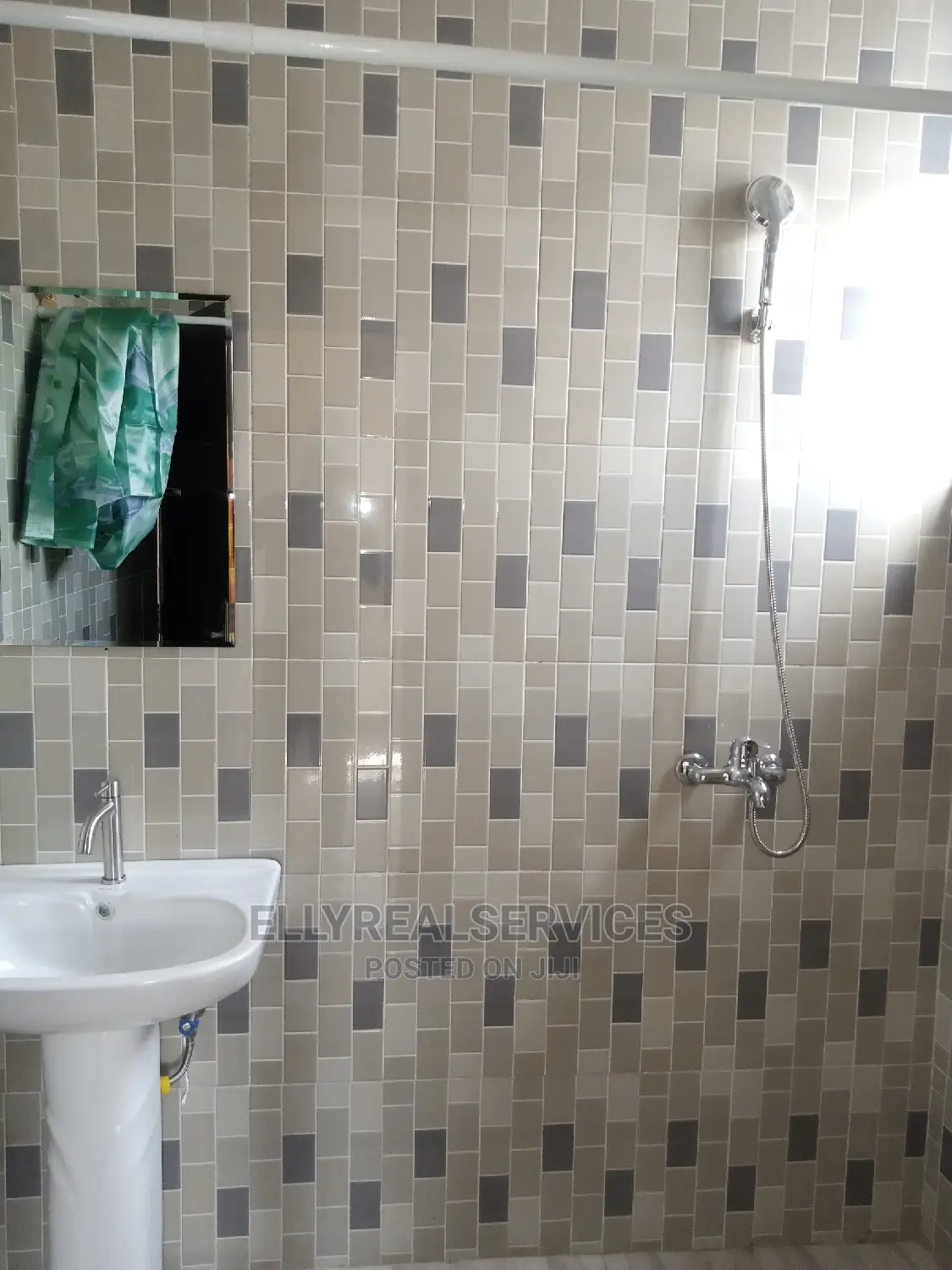 2bdrm Apartment in Elly Real Estate, Pentecost for rent