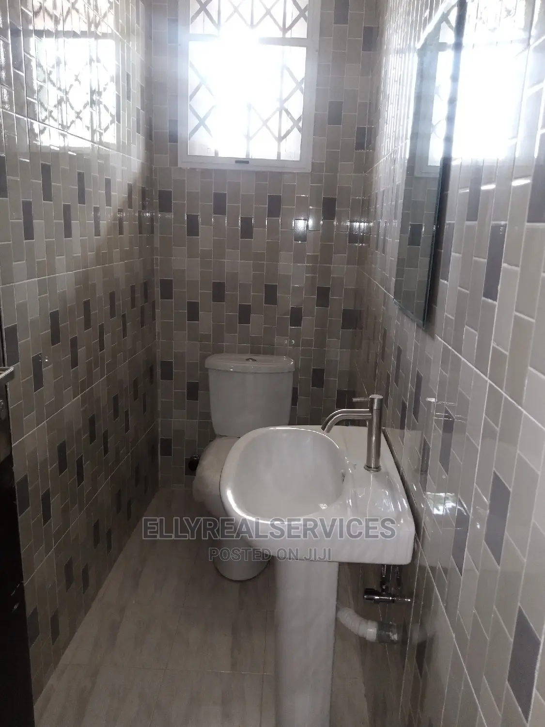 2bdrm Apartment in Elly Real Estate, Pentecost for rent