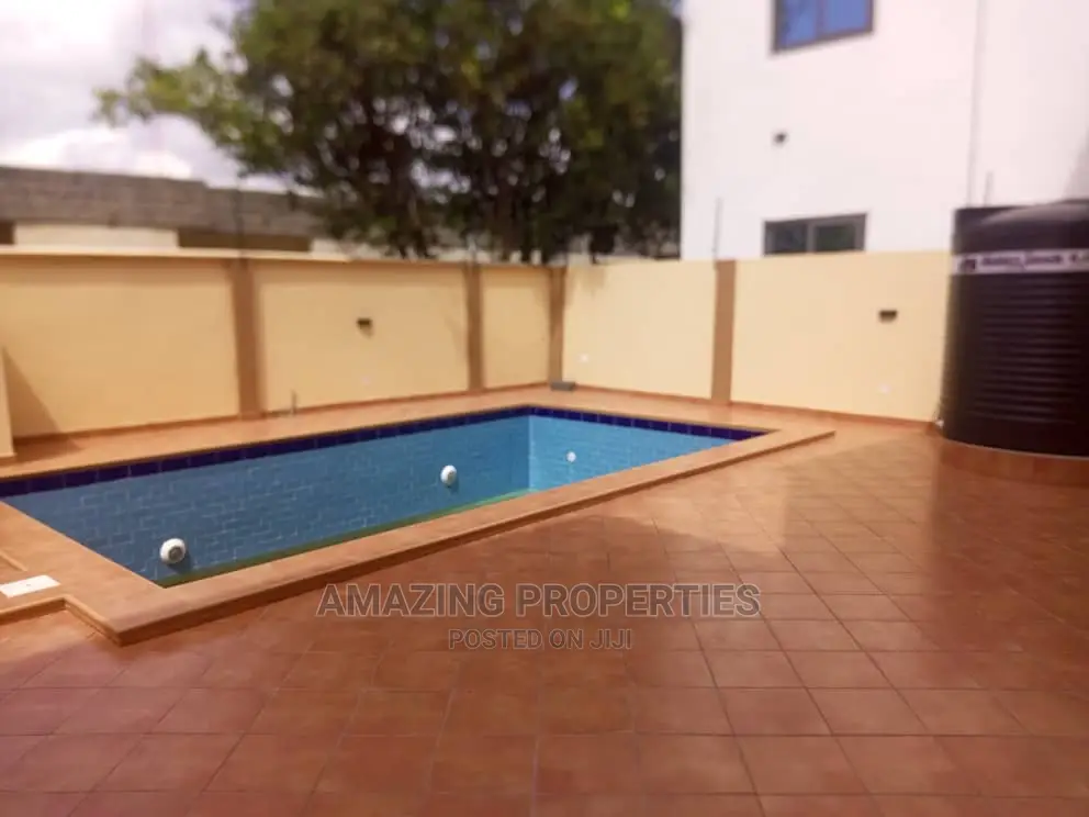 4bdrm House in East Legon for Rent