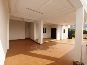 3bdrm House in Manet Court Estate for rent