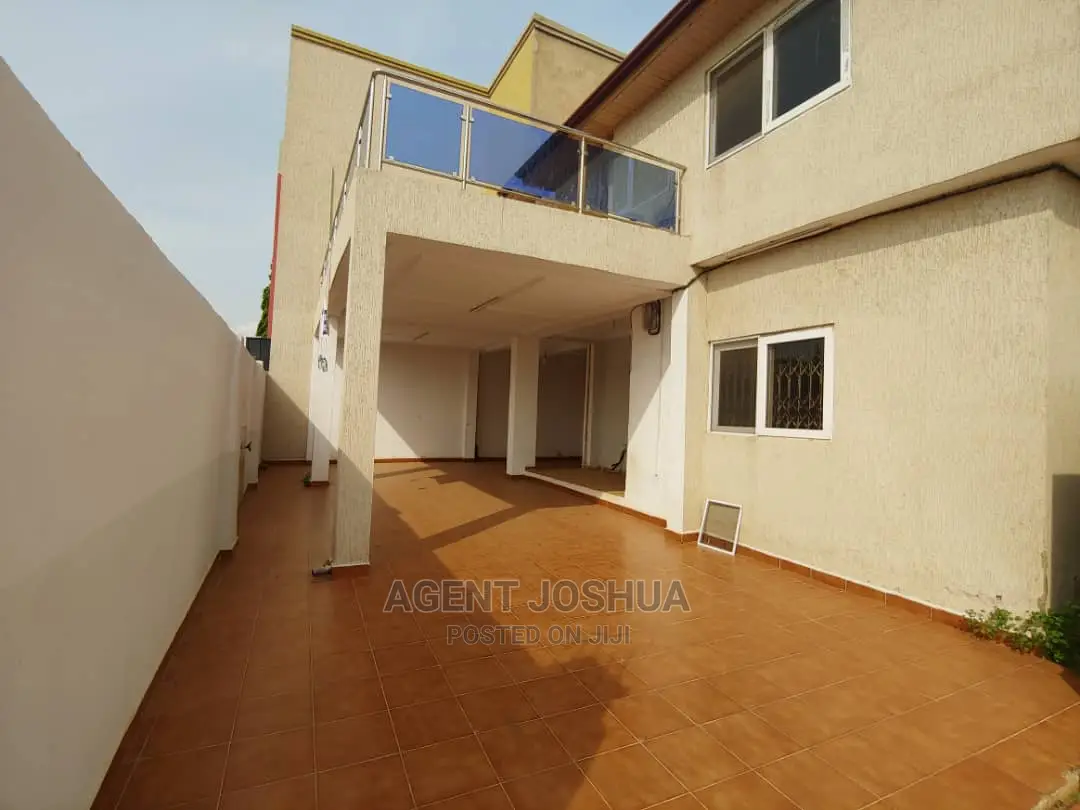 3bdrm House in Manet Court Estate for rent