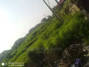 4plots for Sale -Airport