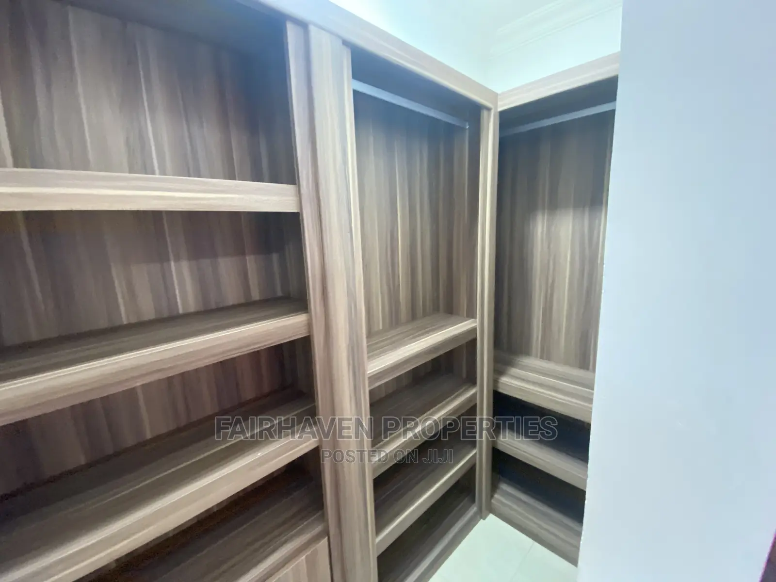 3bdrm Apartment in East Legon for Rent