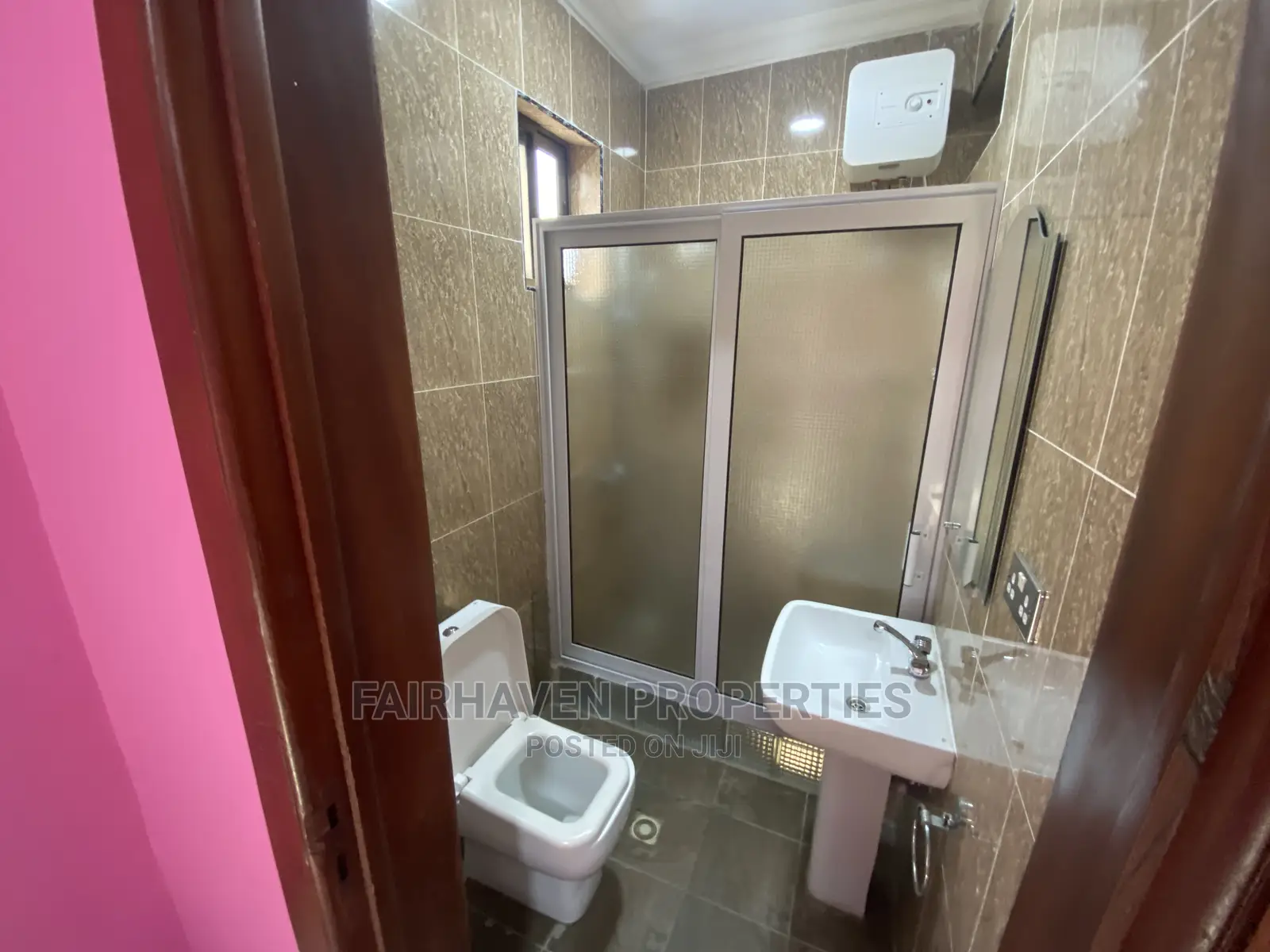 3bdrm Apartment in East Legon for Rent