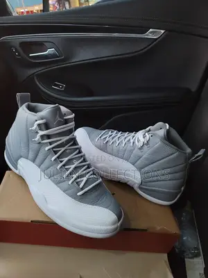 Jordan 12 Jump Man
