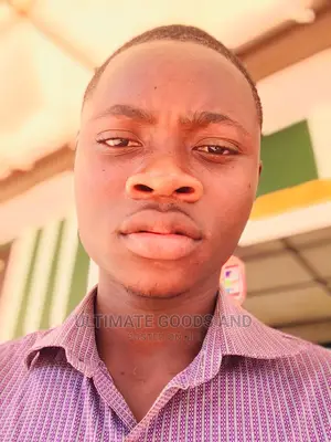 Graphic Designer/Video Editor