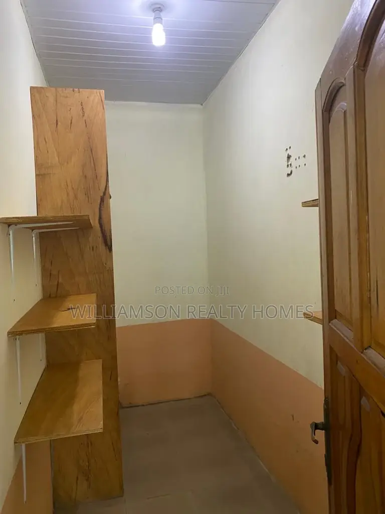 3bdrm House in Manet Cottage, Spintex for rent
