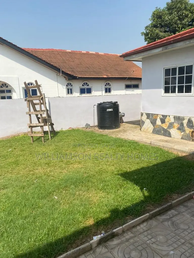 3bdrm House in Manet Cottage, Spintex for rent