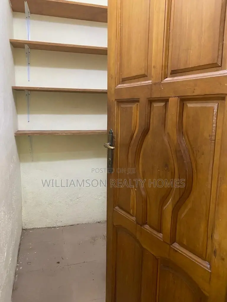 3bdrm House in Manet Cottage, Spintex for rent
