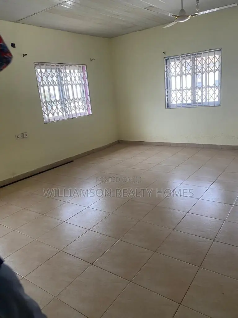3bdrm House in Manet Cottage, Spintex for rent
