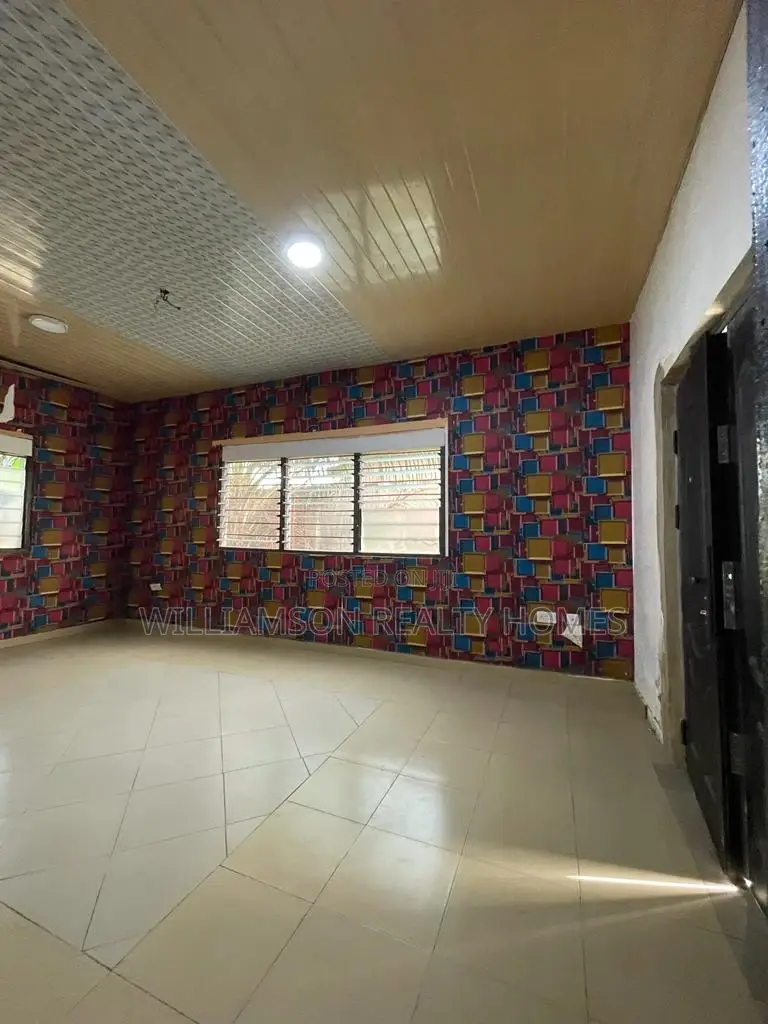 1bdrm Apartment in Community 18, Spintex for rent