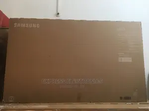 Samsung UHD Crystal LED Smart 75AU7172+ Dstv/Tv Guard