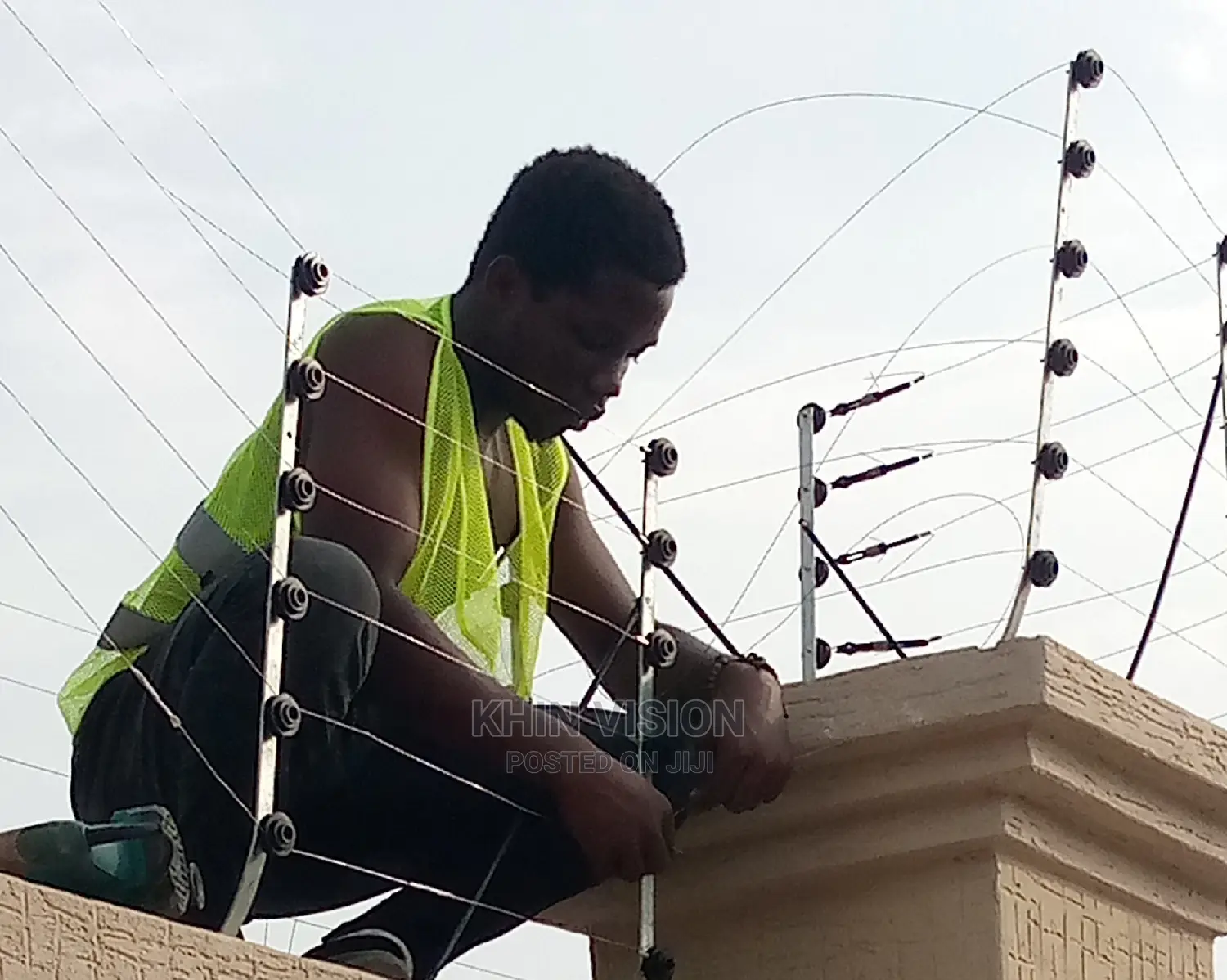 Electric Fence Installations. Work Commerce Before Payment