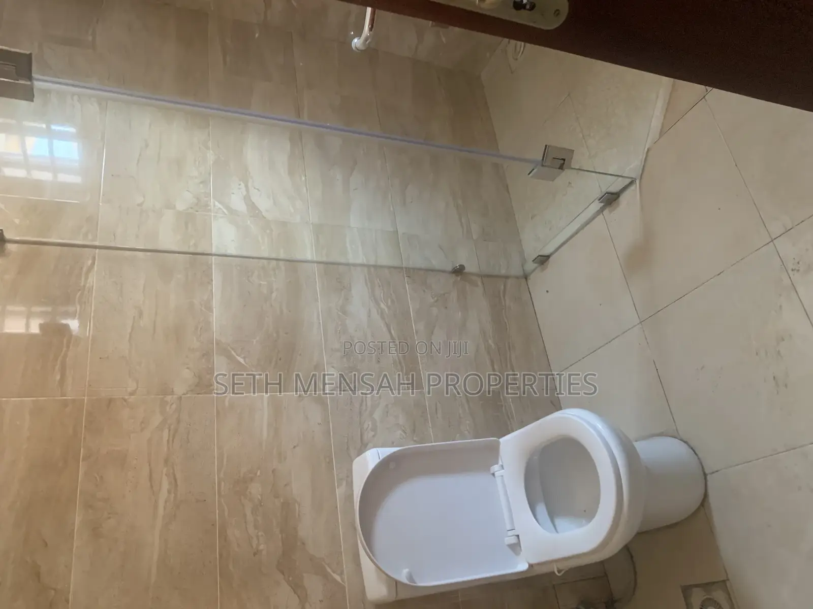 3bdrm House in Skm Property, Achimota for rent