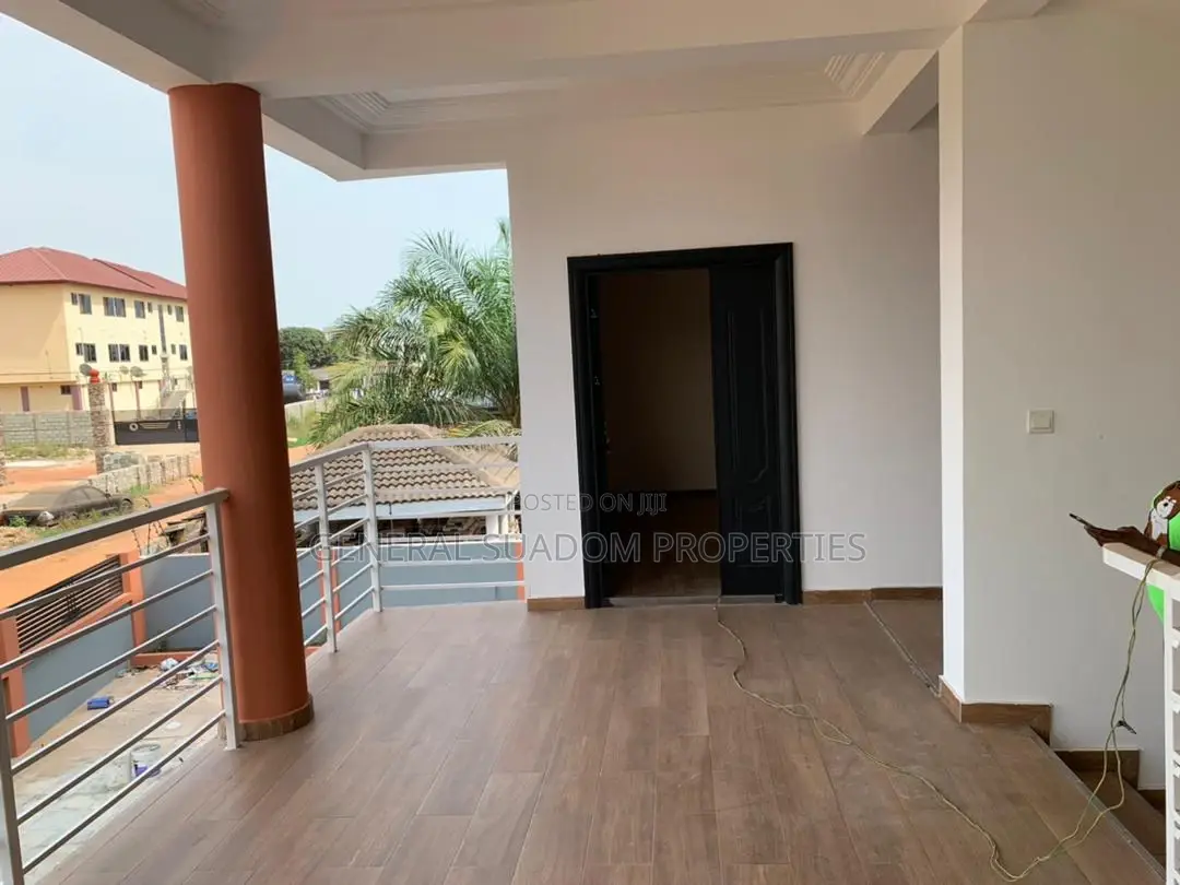 2bdrm Apartment in Suadom Properties, Baatsona Total for rent