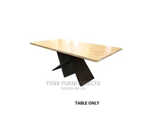 Dining Table (Mable Effect) Exlusive