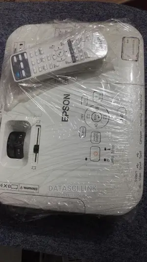 Epson Projector for Daylights for Sale