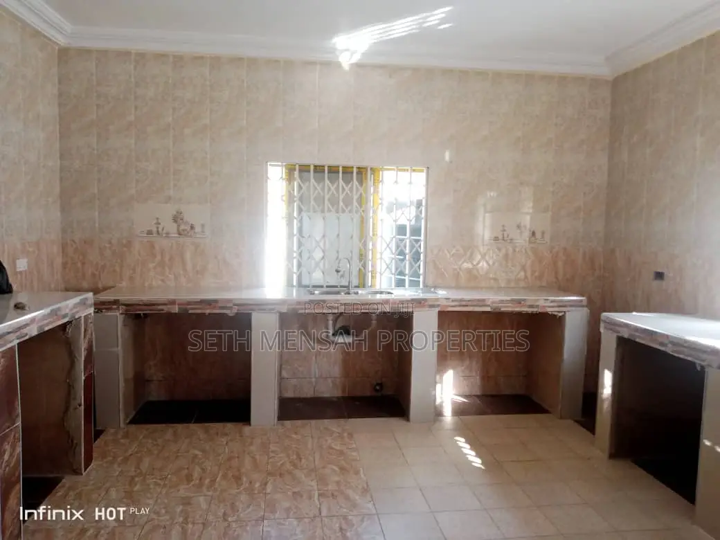 2bdrm Apartment in Skm, North Legon for Rent
