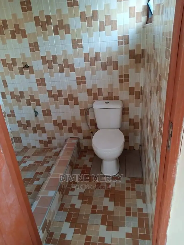 1bdrm Apartment in Kasoa Winger, Awutu Senya East Municipal for rent