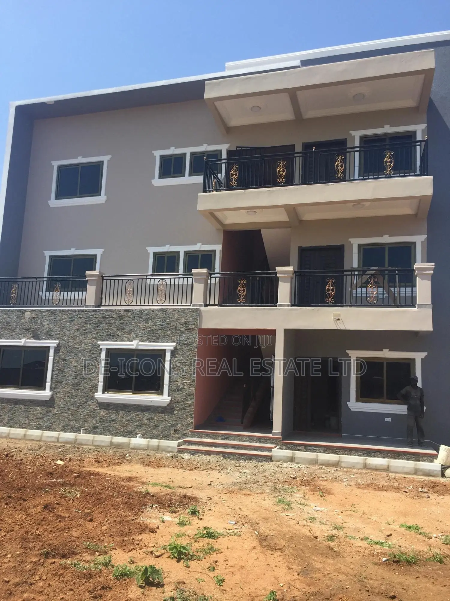 2bdrm House in De-Icons Real, Awutu Senya East Municipal for rent