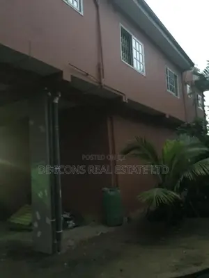 2bdrm Duplex in De- Icons Real, Awutu Senya East Municipal for rent