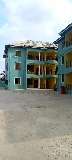 2bdrm Duplex in De-Icons Real Estate, Awutu Senya East Municipal