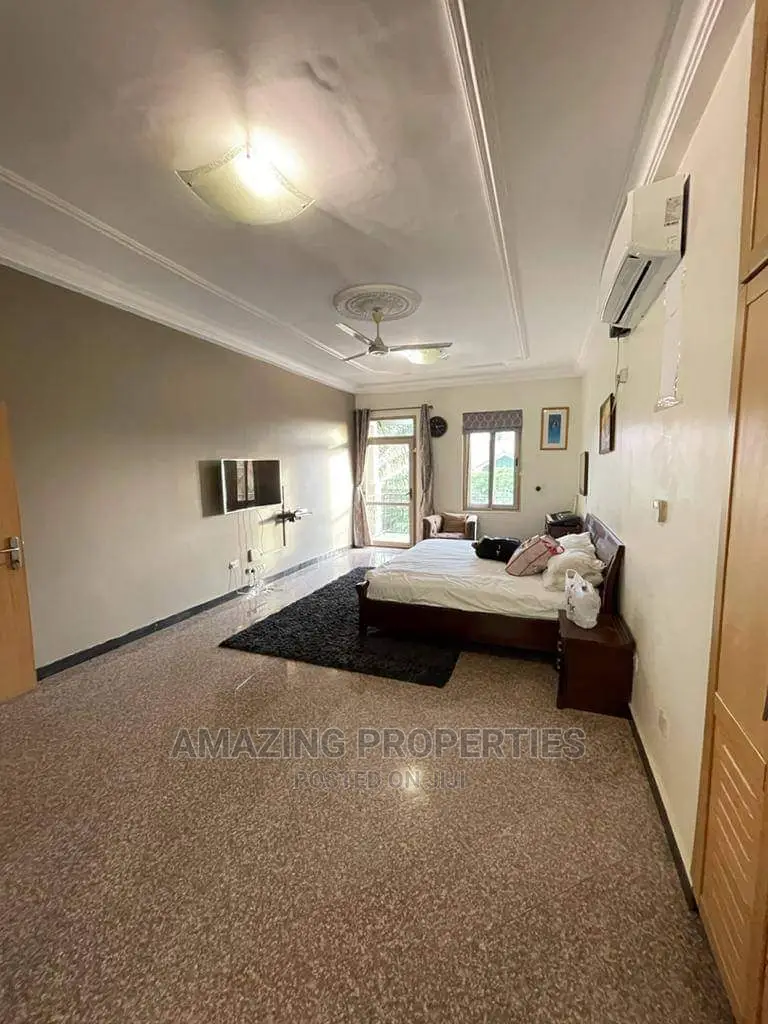 Furnished 4bdrm House in Labone for Sale