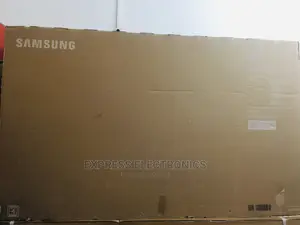 Slim Quality UHD Smart Samsung 75”75AU7172+Wallmount