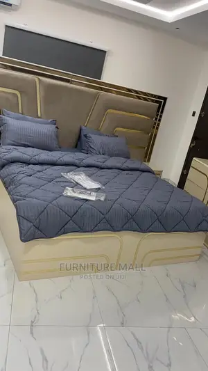 Golden Kingsize Bed With Mattress and Dressing Mirror .