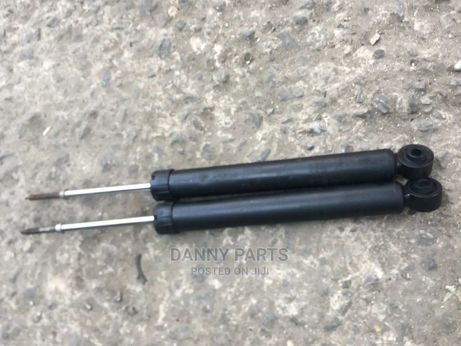 Nissan Sentra 2017 Back Shock Absorbers