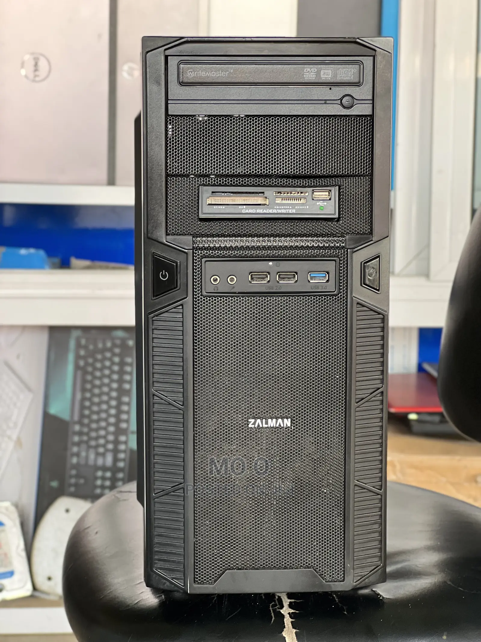 Desktop Computer 8GB Intel Core I7 HDD 500GB