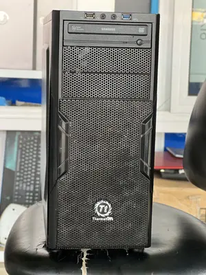 Desktop Computer 8GB Intel Core I7 HDD 500GB