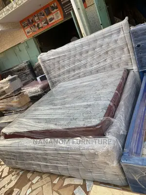 Kingsize Bed With Mattress Available