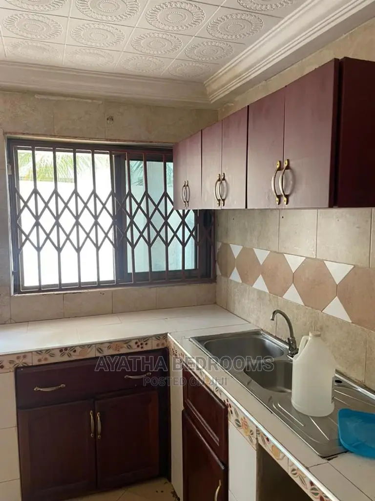 4bdrm House in Ayathar Bedroom, Teshie for Rent